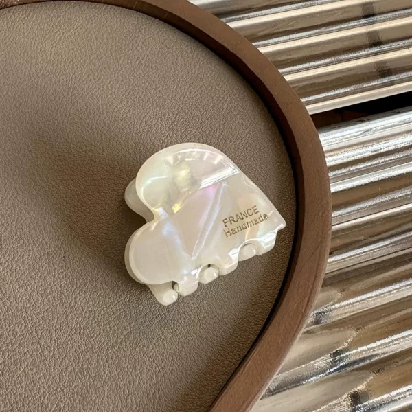 S360b0fee215f4554866d357b56d871e1f.webp 3.5cm Small Hair Claw Acetate Hair Crabs Cute Heart Shaped Hairclips Children Women Girls for Hair Accessories Hairpins Clips