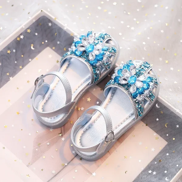 S40fc218cef084f90a17fa94352856d701.webp 2025 Children Sandals for Girls Summer New Fashion Korean Style Soft Bottom Anti-slippery Versatile Princess Cut-outs Shoes