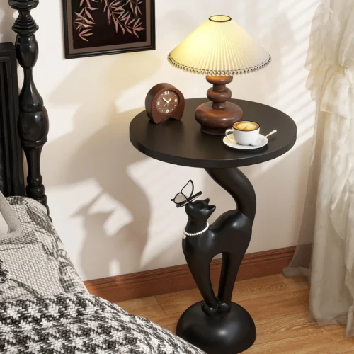 S540554a1eca14676b4bb63ef28793916E.webp Modern Minimalist Creative Elegant Cat Black Bedside Table For Living Room Side Table